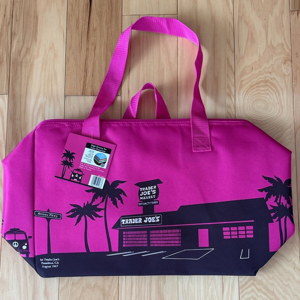Trader Joe's Fuchsia Hot Pink Large Insulation Tote Bag